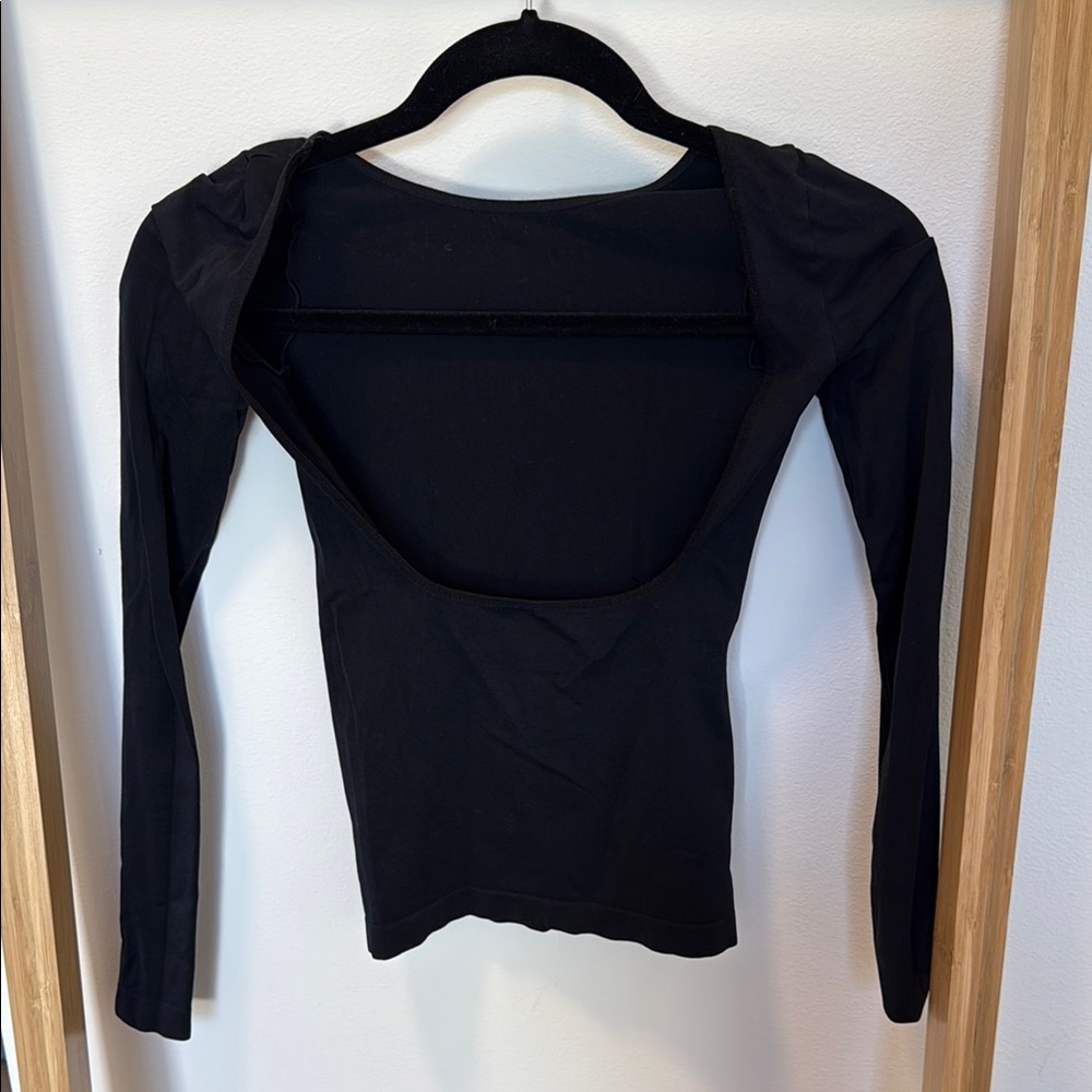 Black Long Sleeve Women's Top